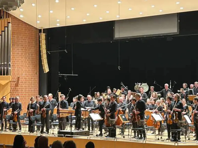 2025 Scha(dows) for Ochester